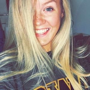 Meet your Posher, Brianna